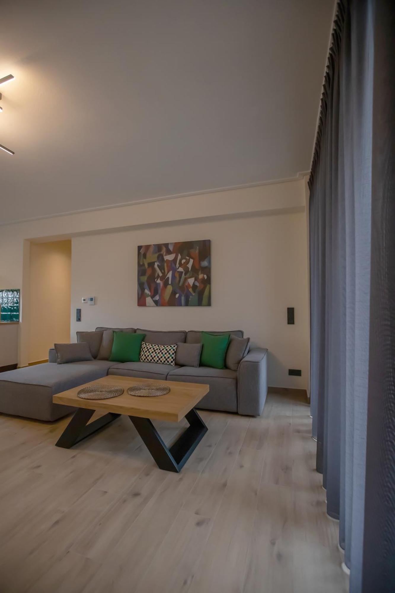 Element Suites - Green - Apt 1Bd - カランバカ エクステリア 写真